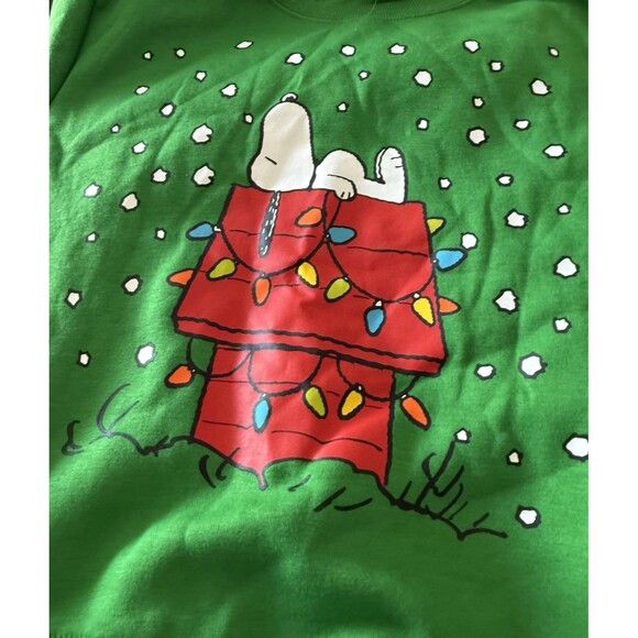 PEANUTS SNOOPY CHRISTMAS DOGHOUSE Lights Sweatshirt Morning Person NWOT Med - Picture 1 of 3